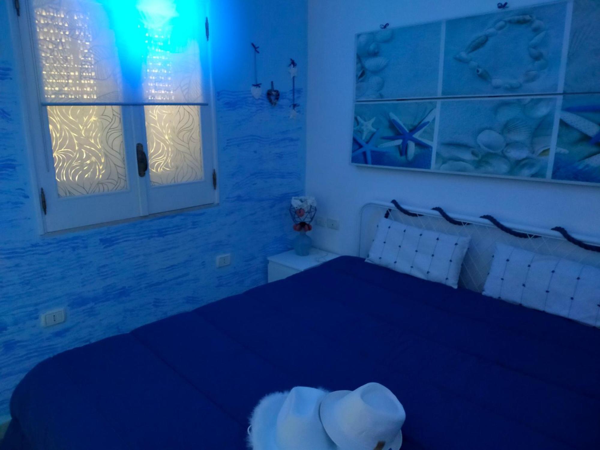 Casa Adriana Fronte Mare Apartment Монополи Екстериор снимка